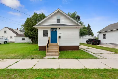 1005 21st, Two Rivers, WI 54241