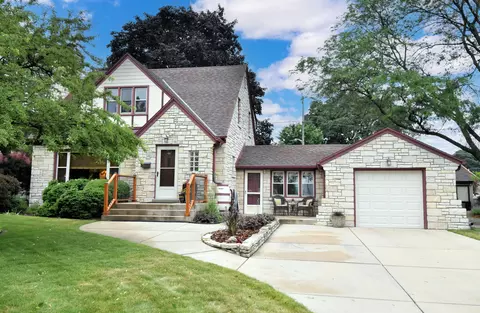 435 N Story, Milwaukee, WI 53208