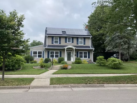 1727 Cameron, La Crosse, WI 54601
