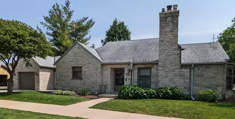 8925 Stickney, Wauwatosa, WI 53226