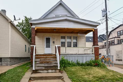 2258 S 11th, Milwaukee, WI 53215