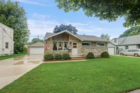 4137 S Logan, Milwaukee, WI 53207
