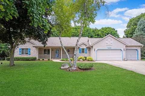 w221s7365 Carol, Muskego, WI 53150