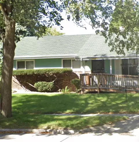 1718 W 18th, Milwaukee, WI 53205