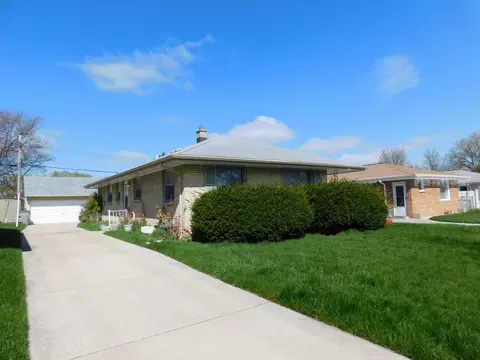 4263 S 23rd, Milwaukee, WI 53221