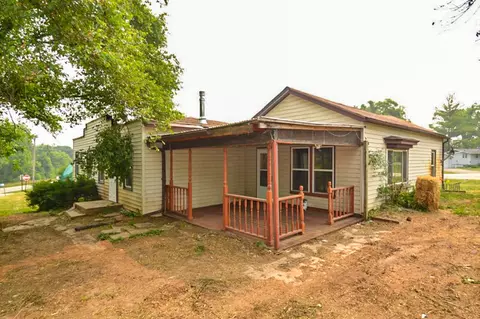 7400 Lily Lk, Wheatland, WI 53105