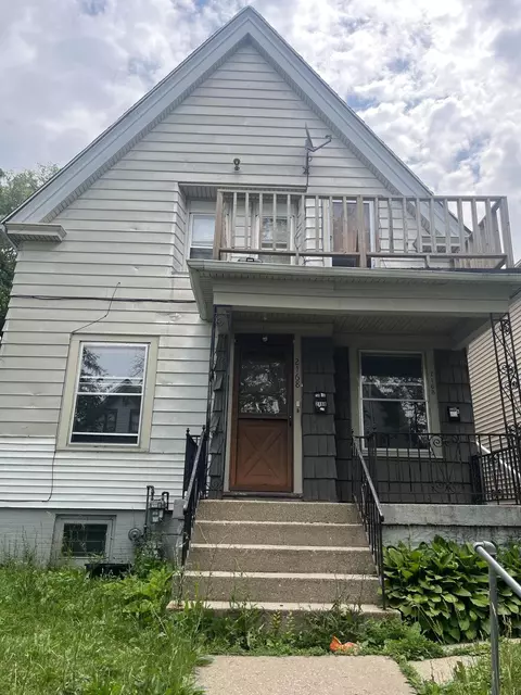 2168 N 37th, Milwaukee, WI 53208