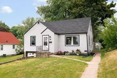 503 Independence, Viroqua, WI 54665