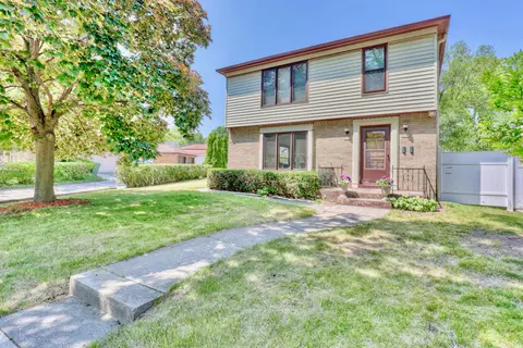 3175 N 58th, Milwaukee, WI 53216