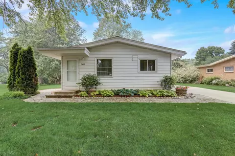 5611 Churchway, Greendale, WI 53129