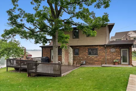 s68w18053 Island, Muskego, WI 53150