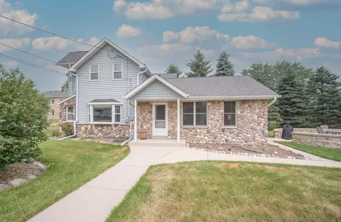 8882 County Hwy W, Wayne, WI 53002