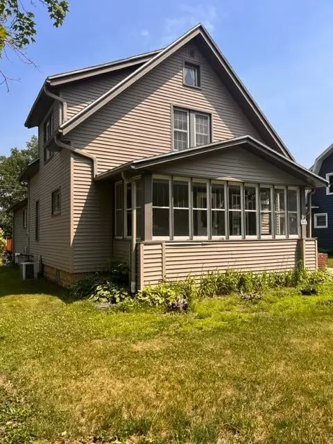 141 3rd, Spring Grove, MN 55974