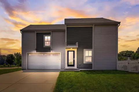 1811 Shyanne, Hartford, WI 53027
