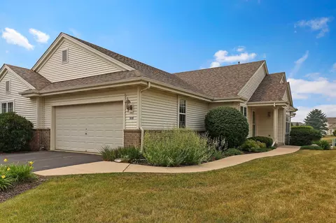 860 N Sandy, Elkhorn, WI 53121