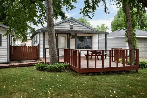 4035 4th, Goodview, MN 55987