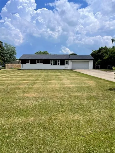 4611 Schoen, Dover, WI 53182