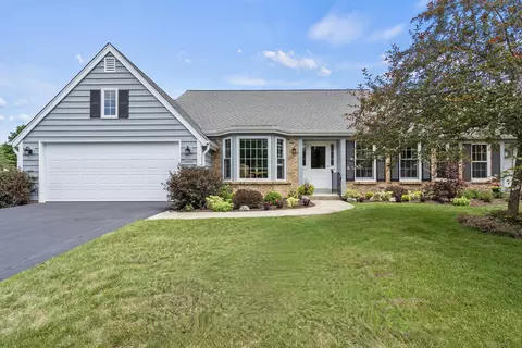 10636 N Magnolia, Mequon, WI 53092