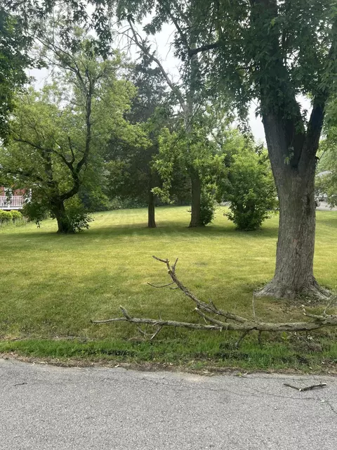 Lt12 82nd, Salem Lakes, WI 53168