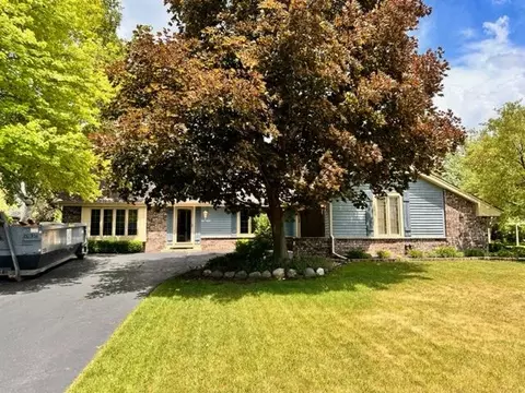 n26w22514 Oakwood, Waukesha, WI 53186