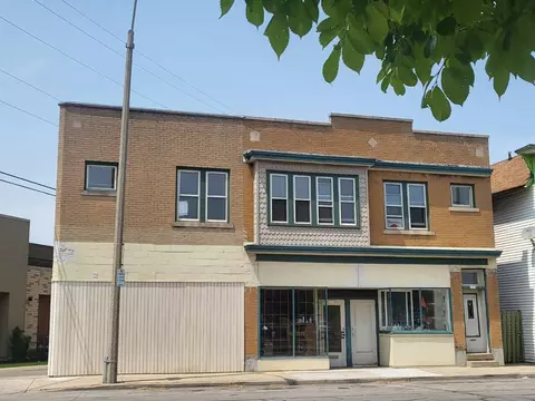 1416 W Forest Home #1418, Milwaukee, WI 53204