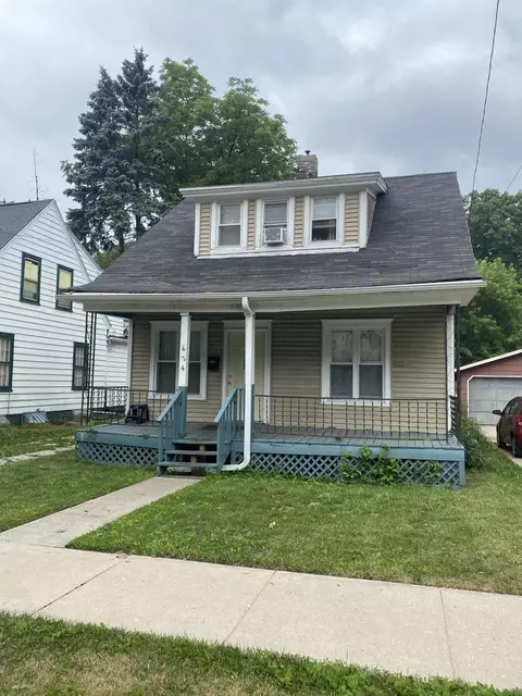 424 Park Vw, Racine, WI 53404