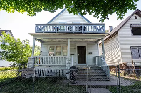2638 N 19th, Milwaukee, WI 53206
