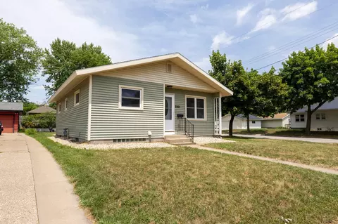 2161 Park Ave 1320 22nd St, La Crosse, WI 54601
