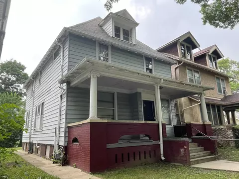 2373 N 44th, Milwaukee, WI 53210