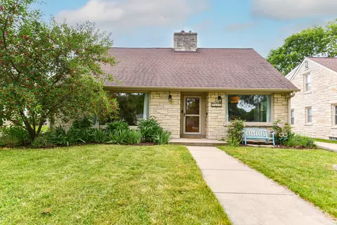 2626 N 85th, Wauwatosa, WI 53226
