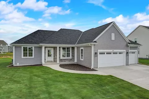 1928 N Cora, Grafton, WI 53024