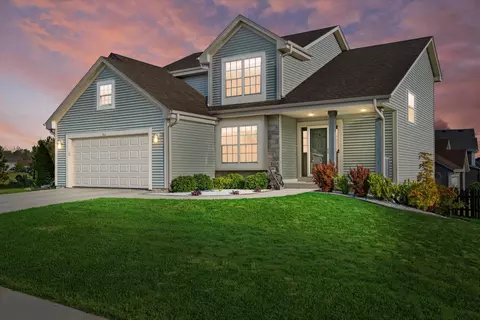 315 Yellowstone, Hartford, WI 53027