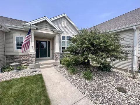 9670 49th, Pleasant Prairie, WI 53158