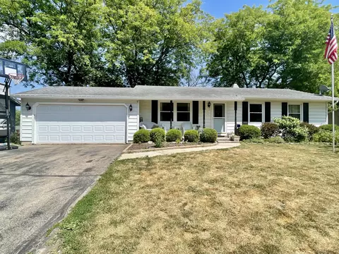 372 Ridge, Juneau, WI 53039