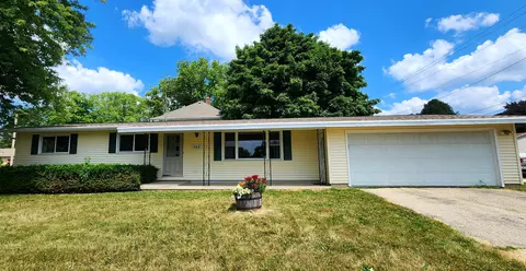 502 Gray, Horicon, WI 53032