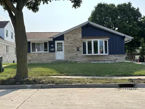 1115 S 97th, West Allis, WI 53214