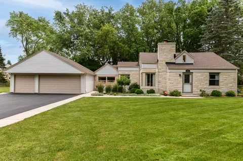 480 N N Park, Brookfield, WI 53005