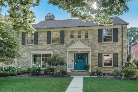 4965 N Cumberland, Whitefish Bay, WI 53217