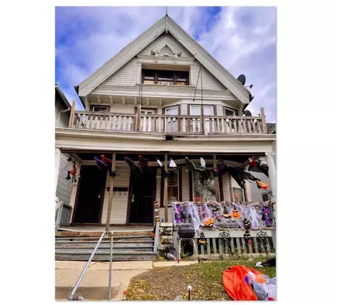 2170 N 40th #2172, Milwaukee, WI 53208