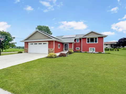 595 Dewitt, Sparta, WI 54656