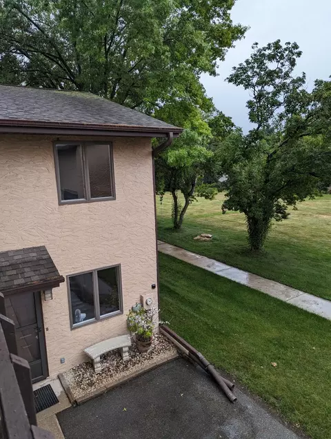 3384 E Apt A-1 #A-1, La Crosse, WI 54601