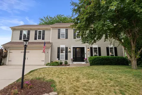 1214 Swallow, Waukesha, WI 53189