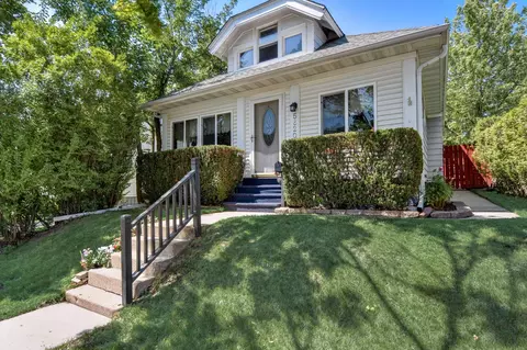 5820 W Mineral, West Allis, WI 53214
