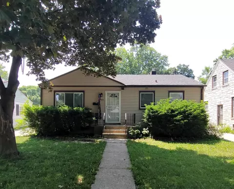 5445 N 54th, Milwaukee, WI 53218