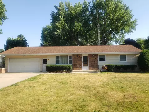 411 Lake, Beaver Dam, WI 53916