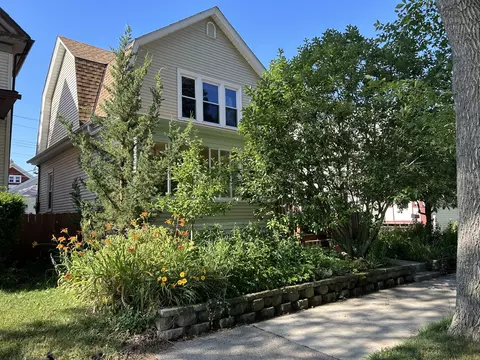 2341 Hansen, Racine, WI 53405