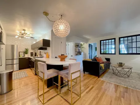 2025 E Greenwich #315, Milwaukee, WI 53211