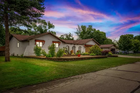 2930 Youngdale, Campbell, WI 54603