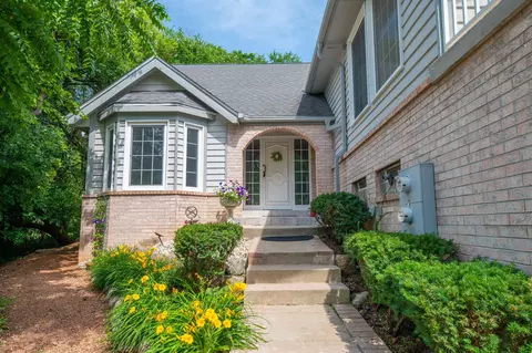 3030 S 130th #A, New Berlin, WI 53151