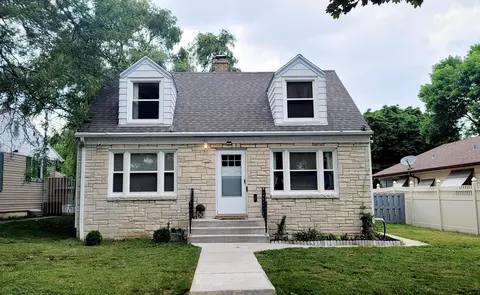 7152 W Nash, Milwaukee, WI 53216
